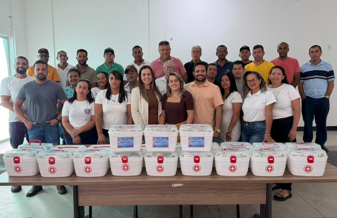 Kits de primeiros socorros passam a integrar transporte escolar em Pinheiros