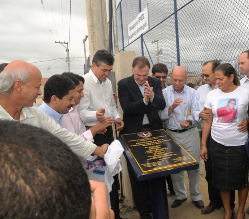 Governador Casagrande e Prefeito Antonio inauguram obras e garantem mais investimentos para o município de Pinheiros. 