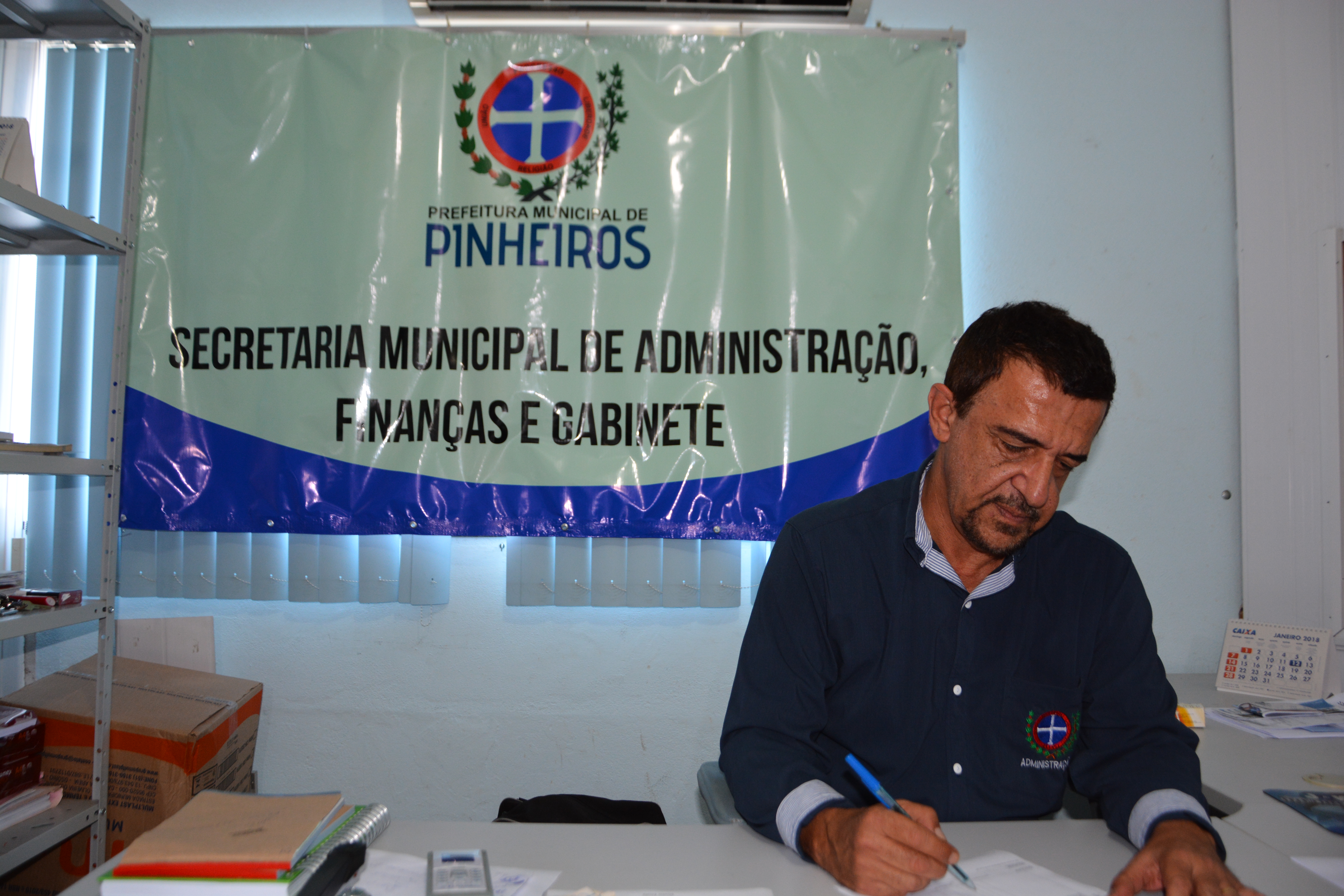 Prefeitura de Pinheiros anuncia pagamento de servidores referente ao mês de Janeiro