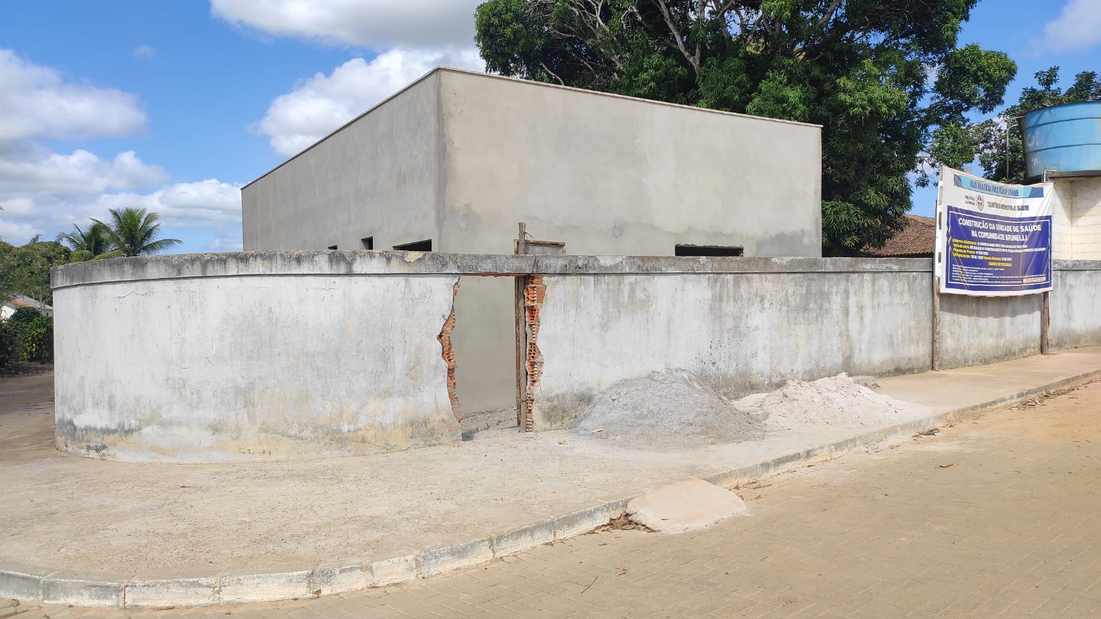 OBRAS ESTRUTURANTES NA SAÚDE DO MUNICÍPIO