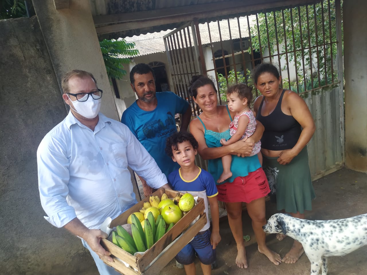 ASSISTÊNCIA SOCIAL PREPARA “CESTA VERDE” PARA ENTIDADES E FAMÍLIAS VULNERÁVEIS