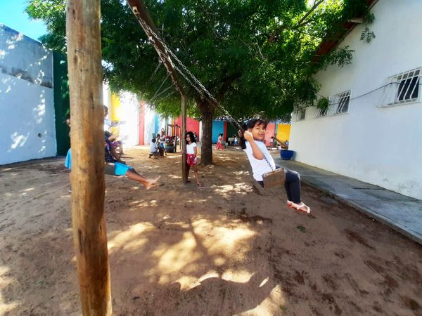 ESTADO PRETENDE IMPLANTAR CRECHES DE TEMPO INTEGRAL, SEGUINDO MODELO EXISTENTE EM PINHEIROS HÁ VÁRIOS ANOS