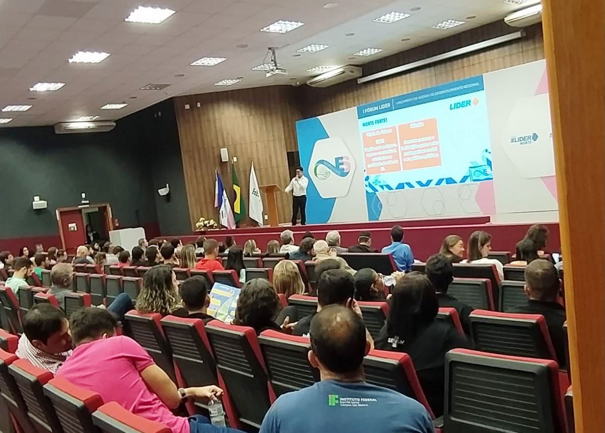 PINHEIROS SE DESTACA NO LANÇAMENTO DA AGENDA DE DESENVOLVIMENTO REGIONAL, EM NOVA VENÉCIA