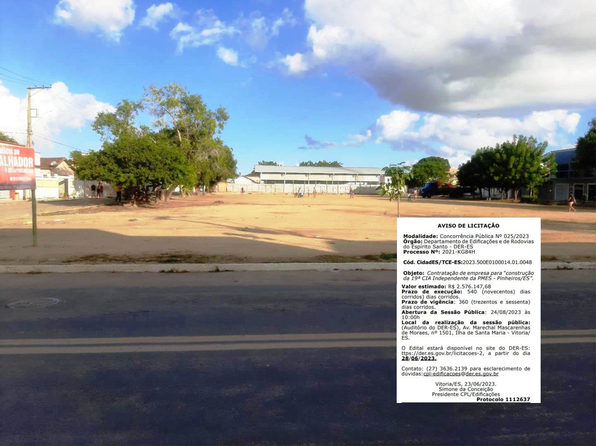PREFEITO E SECRETÁRIO COMEMORAM PUBLICAÇÃO PARA LICITAÇÃO DA 19ª CIA INDEPENDENTE DA PMES