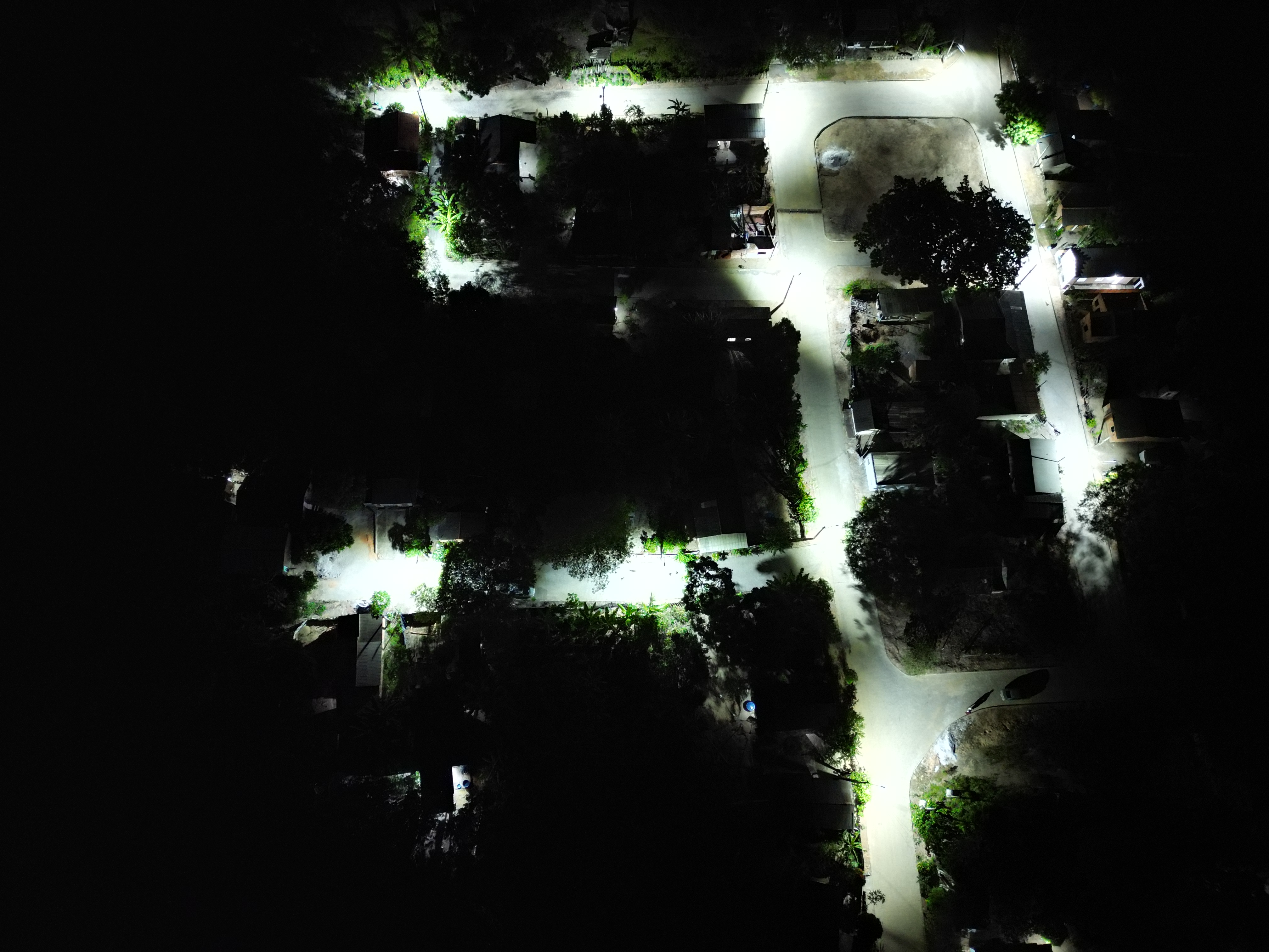 Prefeitura de Pinheiros moderniza iluminação pública da comunidade de São José do Jundiá