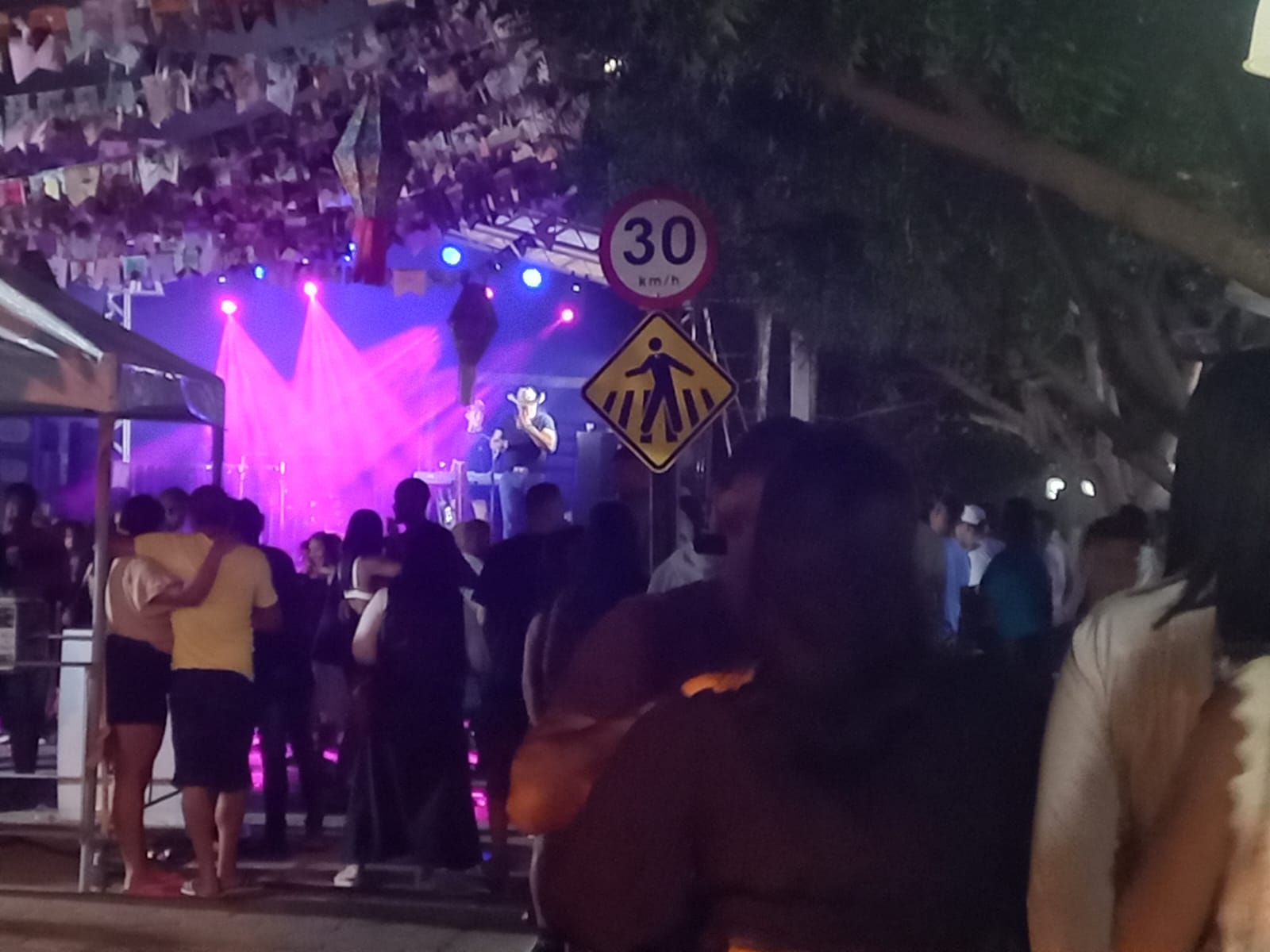 3ª EDIÇÃO DO ARRAIÁ DA AMIZADE É MARCADA POR DIVERSÃO, TRANQUILIDADE E MUITO FORRÓ