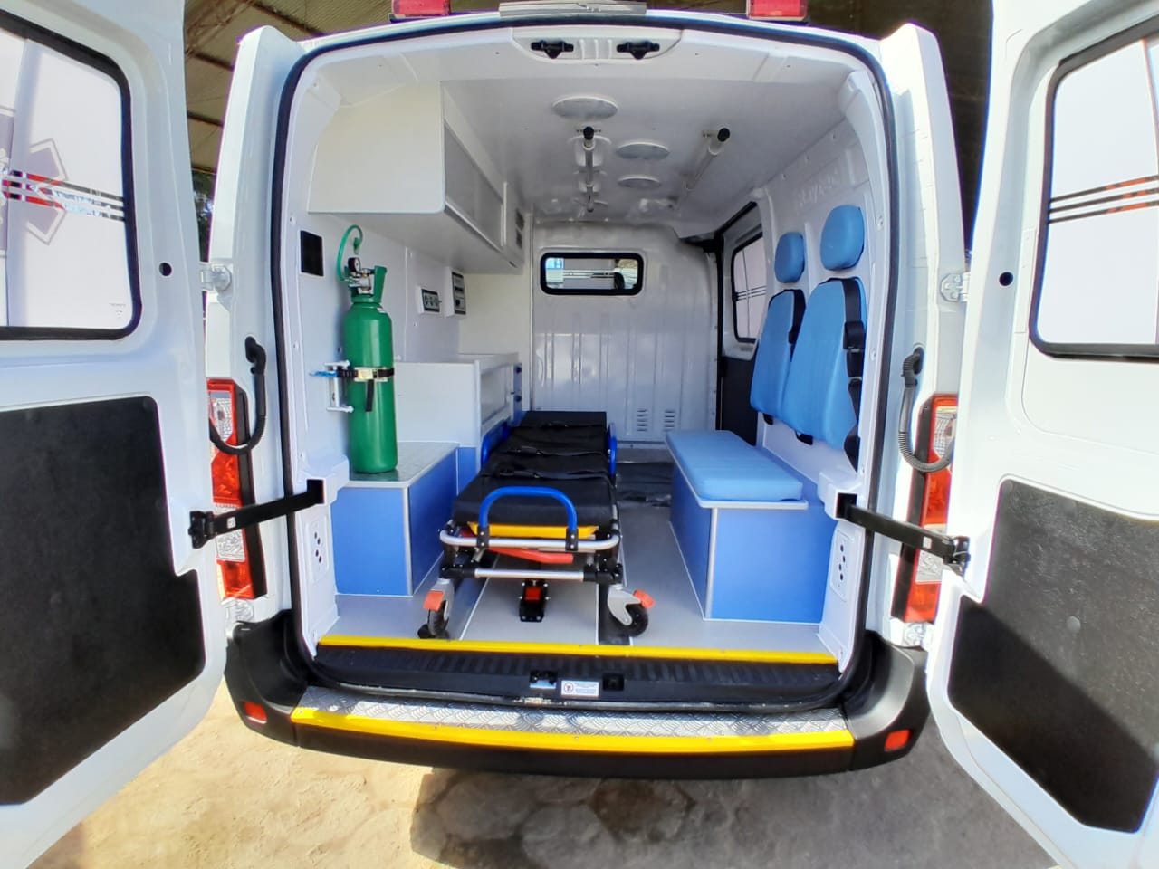PINHEIROS ADQUIRE NOVA AMBULÂNCIA PARA ATENDIMENTO A SÃO JOÃO DO SOBRADO E REGIÃO
