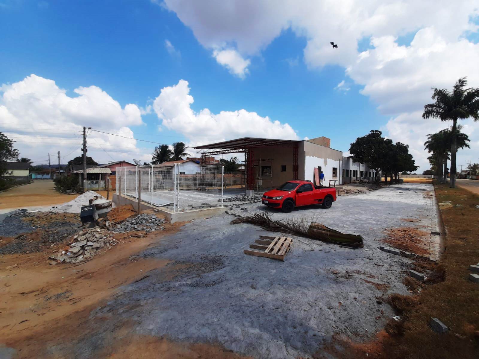 CONSTRUÇÃO DA NOVA SEDE DO SAMU DE PINHEIROS SEGUE AVANÇANDO ETAPAS