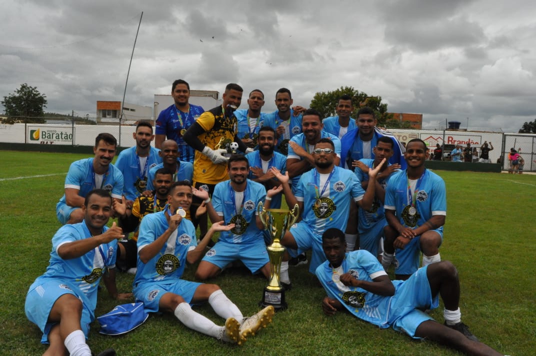 BARATINHO CONFIRMA FAVORITISMO E SAGRA-SE TRICAMPEÃO MUNICIPAL DE FUTEBOL