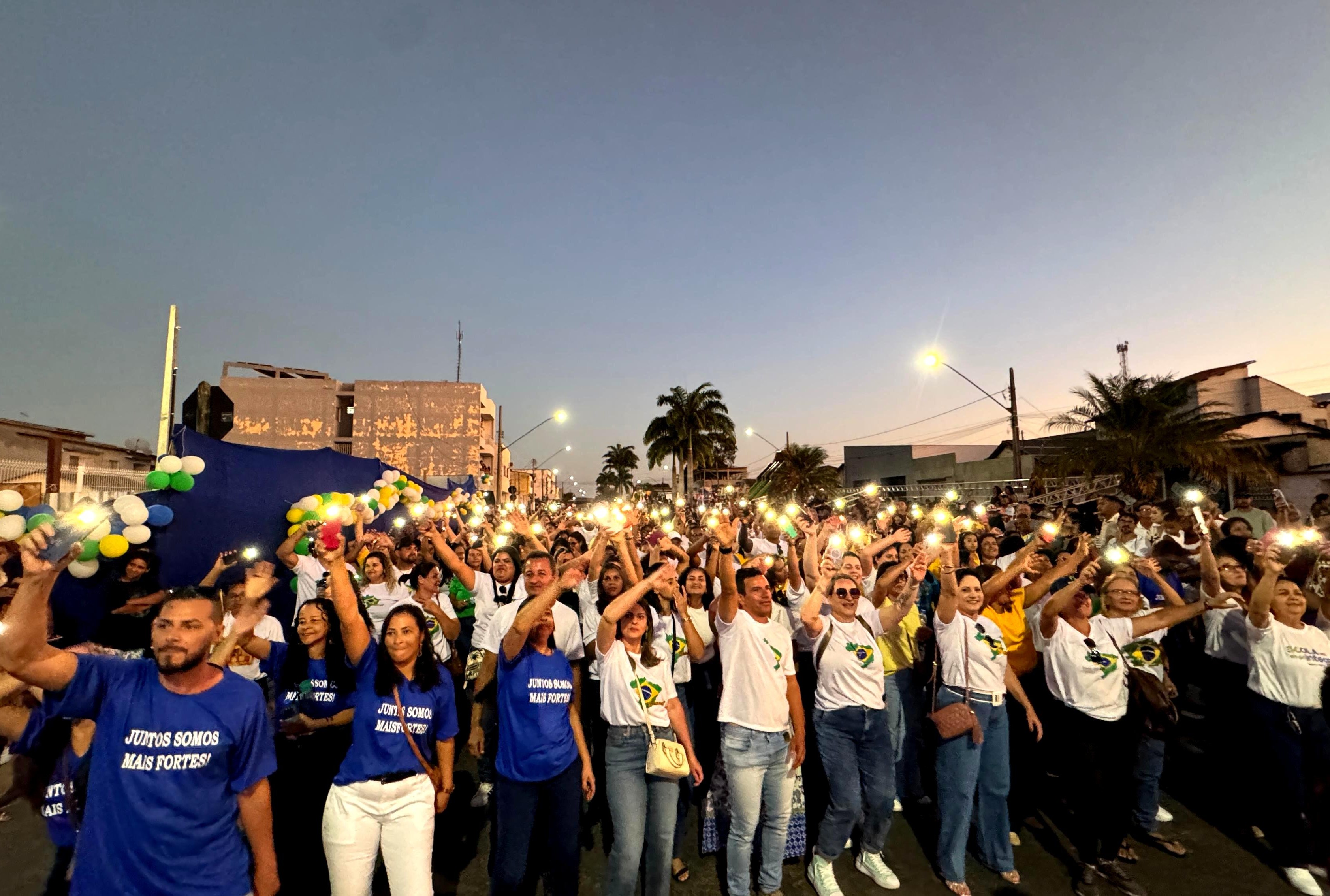 Desfile Cívico de 7 de Setembro reúne milhares de pessoas em Pinheiros