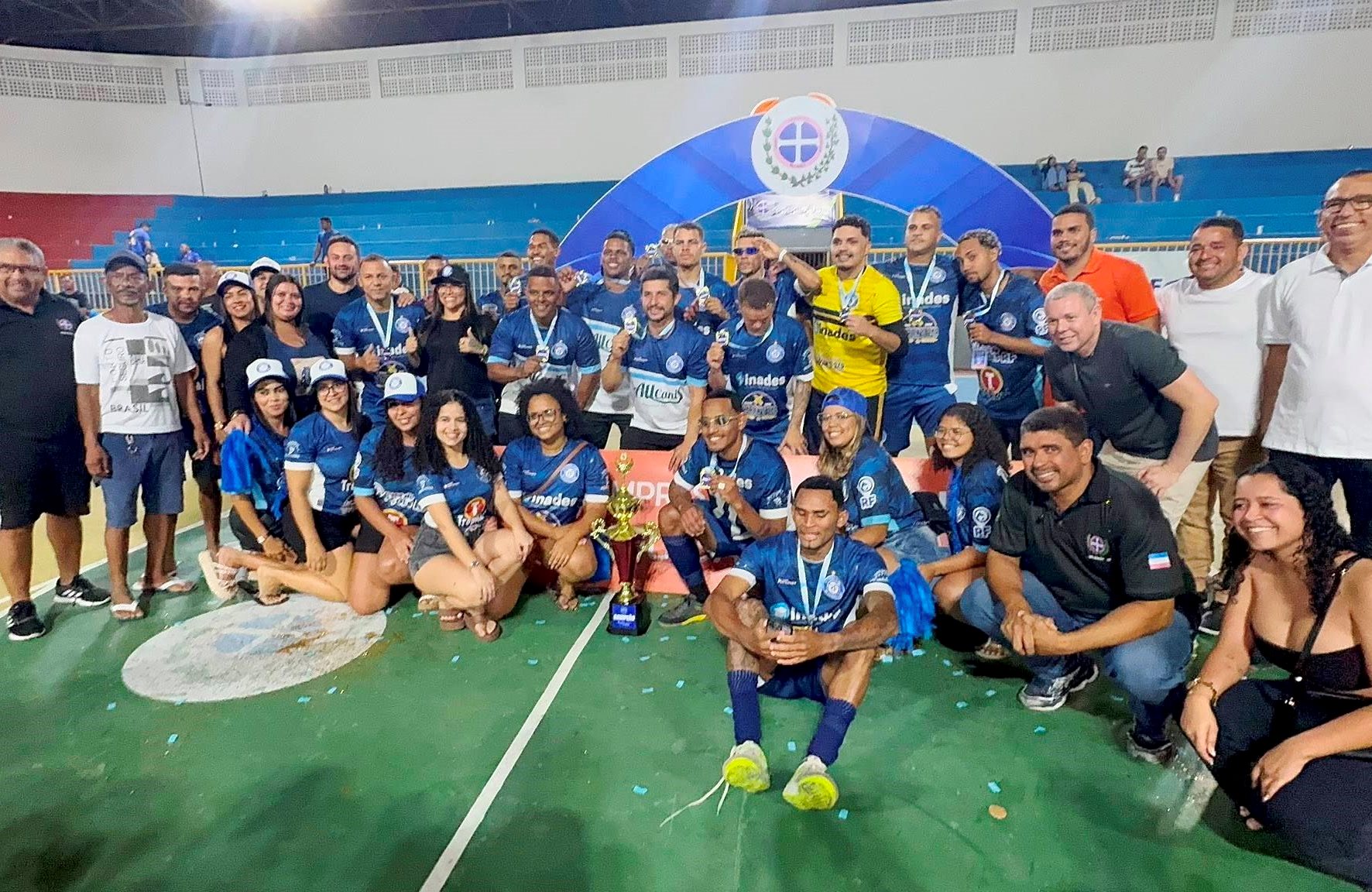 Casa de Rações RF conquista bicampeonato da Copa Empresarial Cresol de Futsal