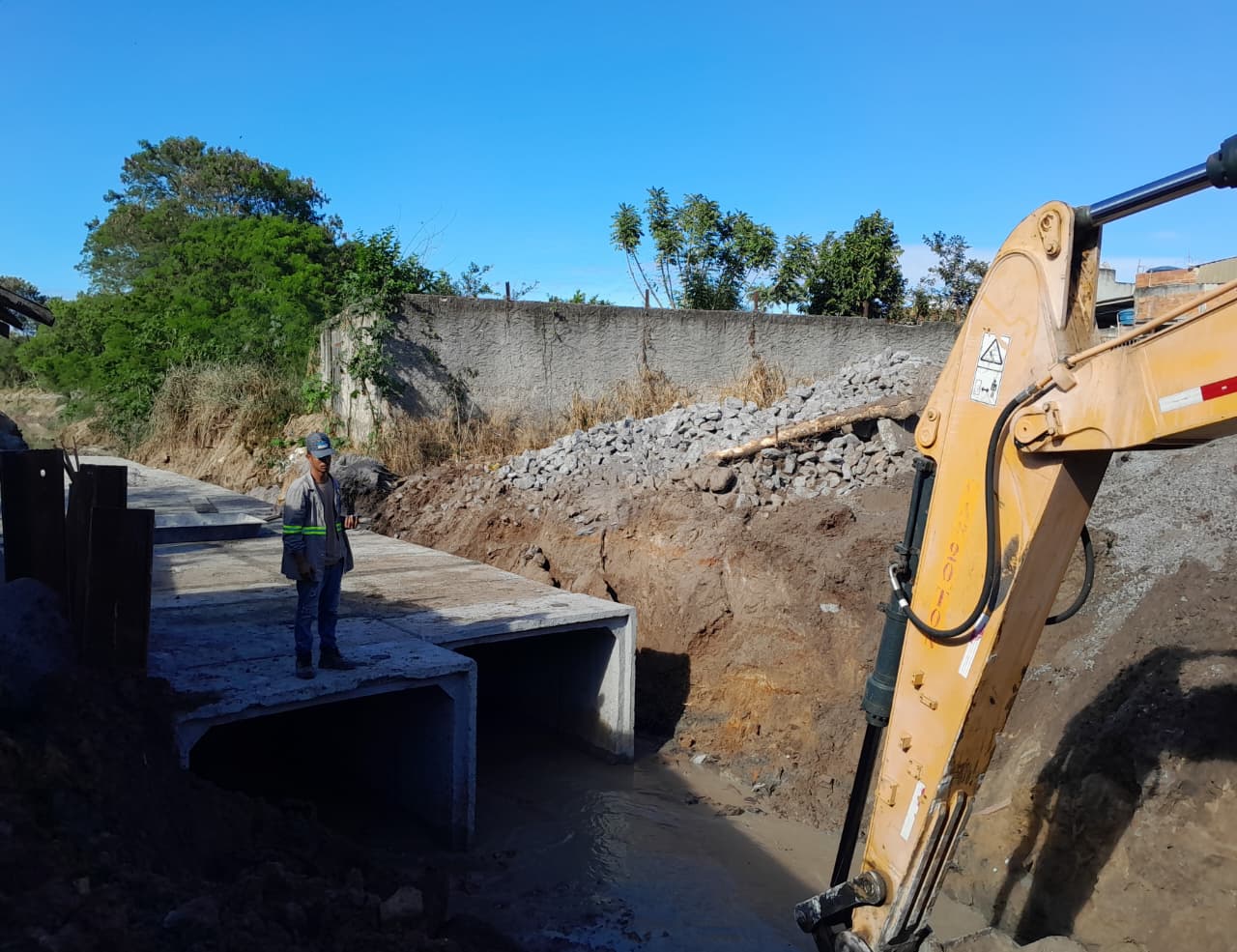 Implantação da macrodrenagem de Pinheiros avança mais de 40 metros