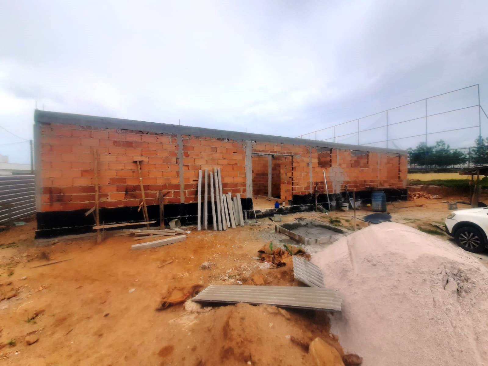 CONSTRUÇÃO DA UBS DO BAIRRO CANÁRIO ENTRA EM ETAPA IMPORTANTE 