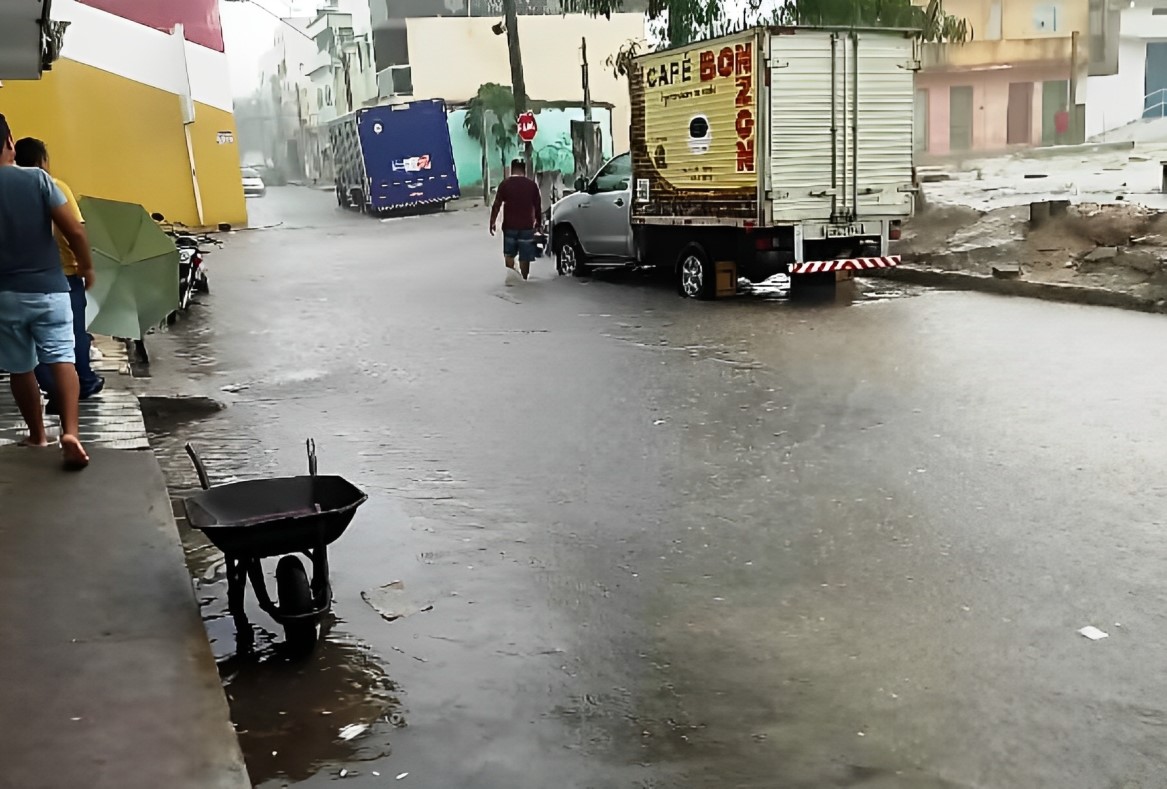 Casagrande e Edilson anunciam obra histórica de macrodrenagem em Pinheiros e apresentam importante pacote de investimentos no município