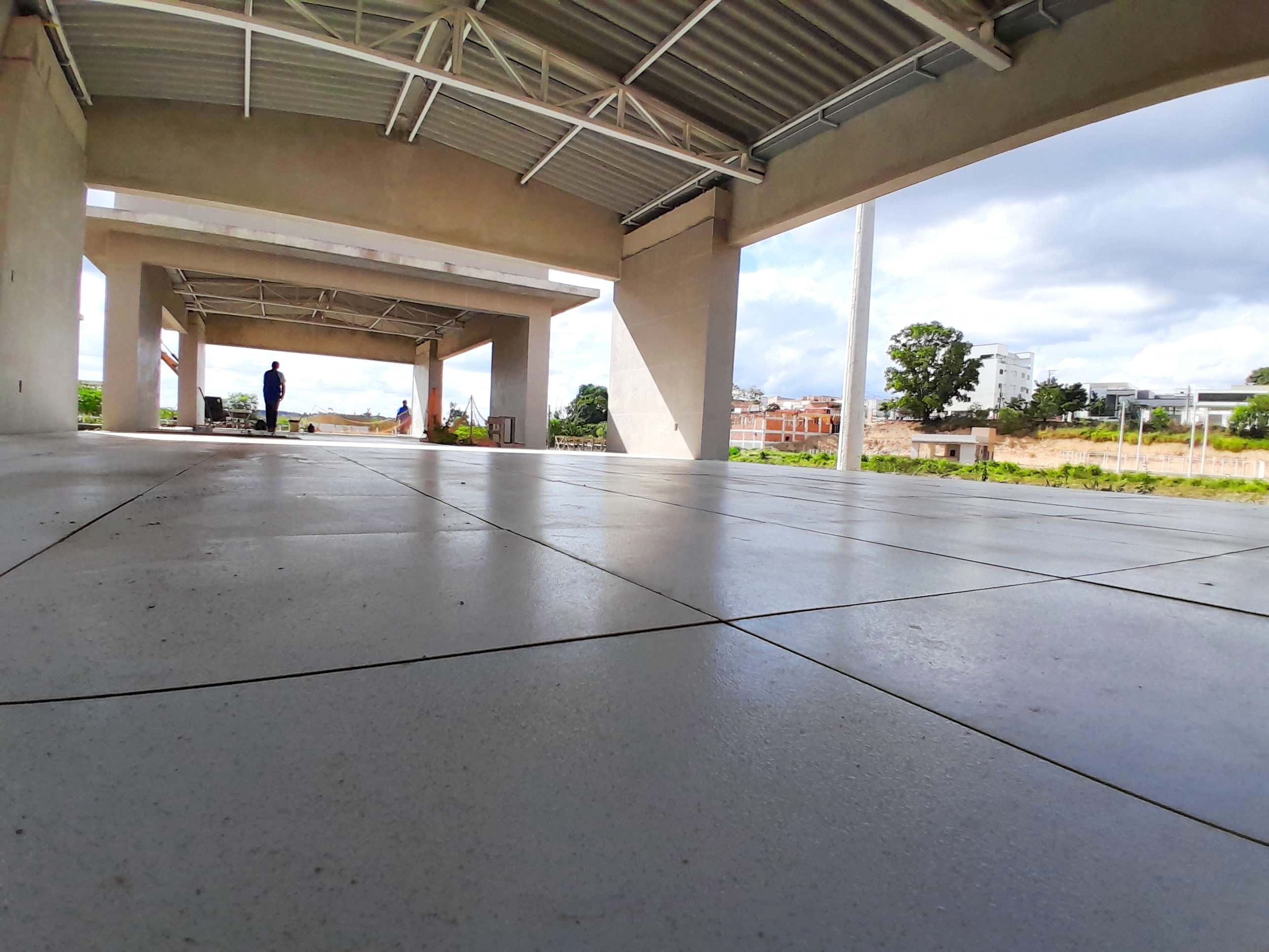 Balneário: construção de estruturas de alvenaria avança