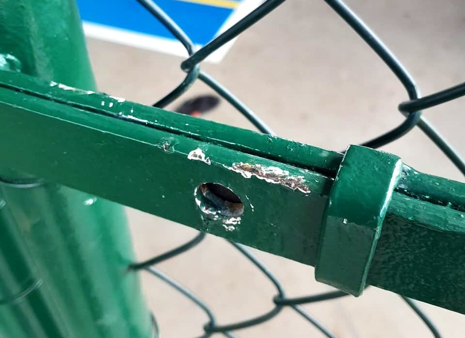 Quadra do bairro Galileia é cenário de vandalismo e furto antes da inauguração