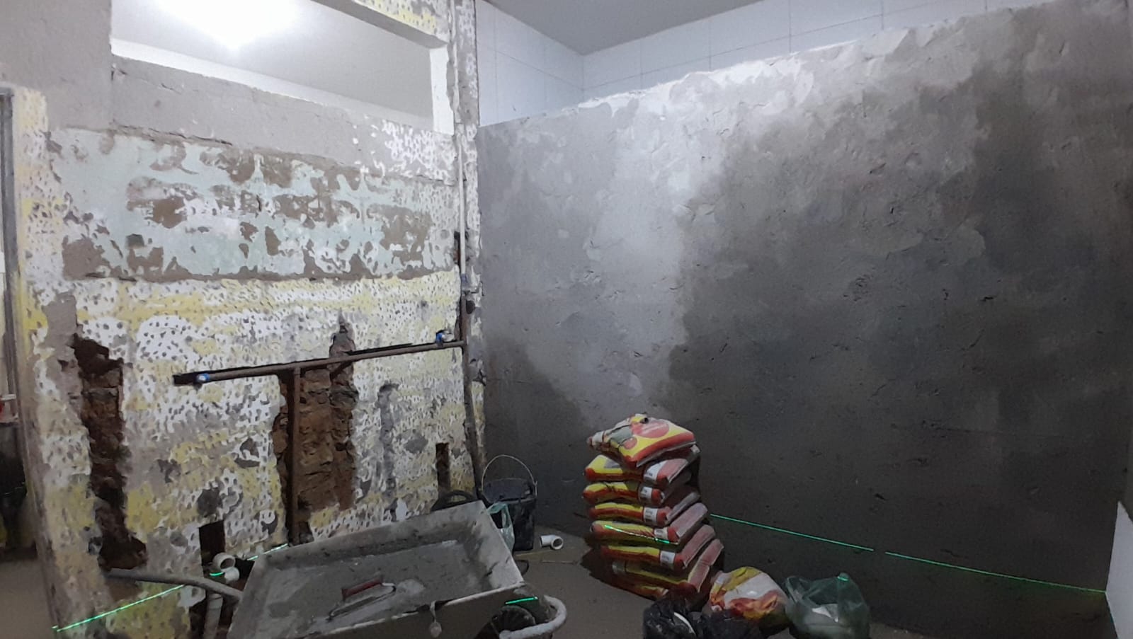 Reforma de banheiros na Escola José Pinheiro