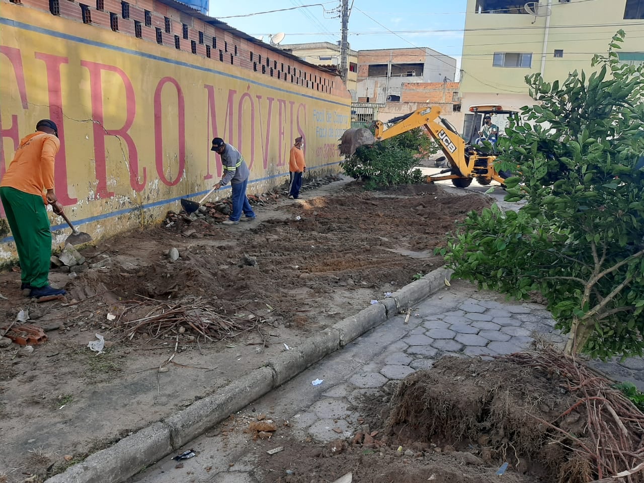 PREFEITURA INICIA OBRA DE PAISAGISMO EM ÁREA PERTO DO ESPAÇO GALDINO LUIZ ZAGANELLI