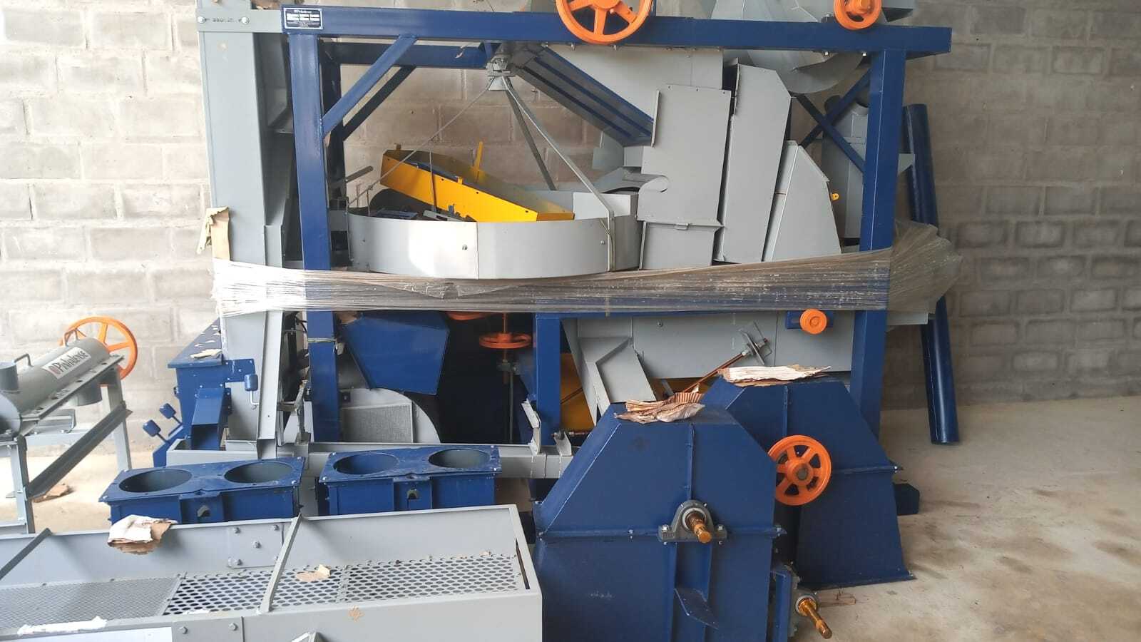 PEQUENOS PRODUTORES DE SÃO JOÃO DO SOBRADO COMEMORAM AQUISIÇÃO DE SECADOR DE CAFÉ