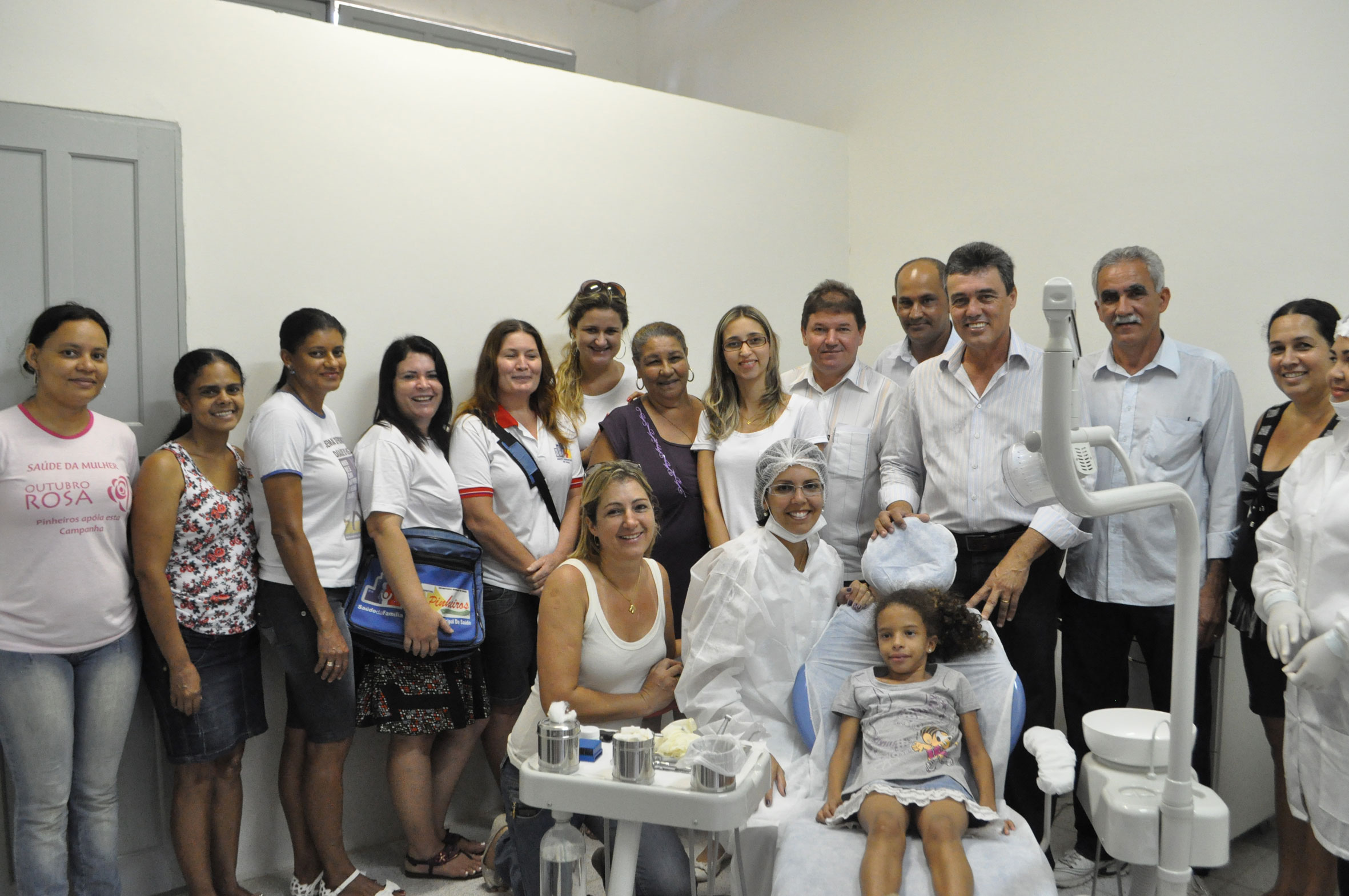 Pinheirenses são presenteados com obras para comemorar o 48º aniversário do município.