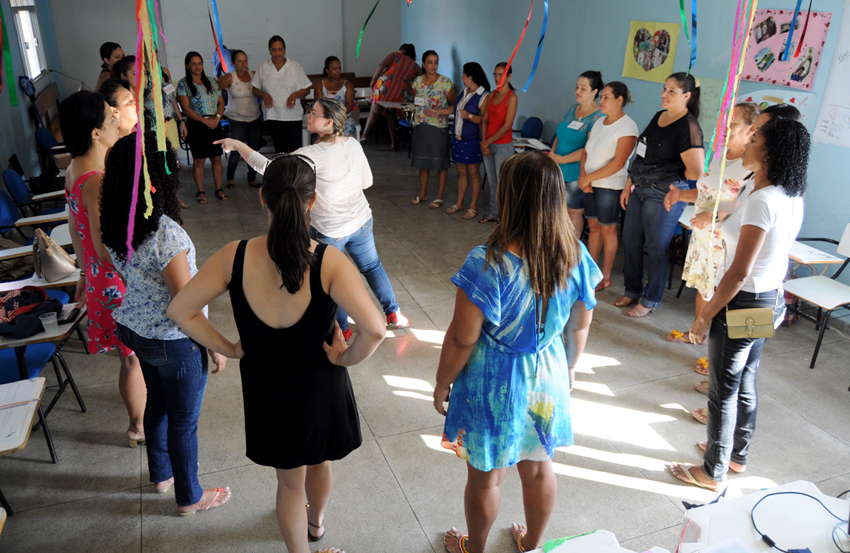 SEBRAE promove capacitação com professores de Pinheiros