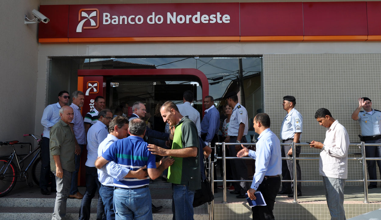 Antonio recebe Governador para inaugurar agência do Banco do Nordeste