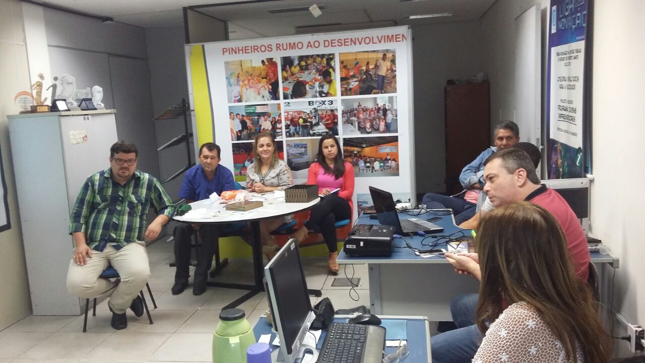 Prefeitura e SEBRAE discutem projeto de Desburocratização de abertura de empresas