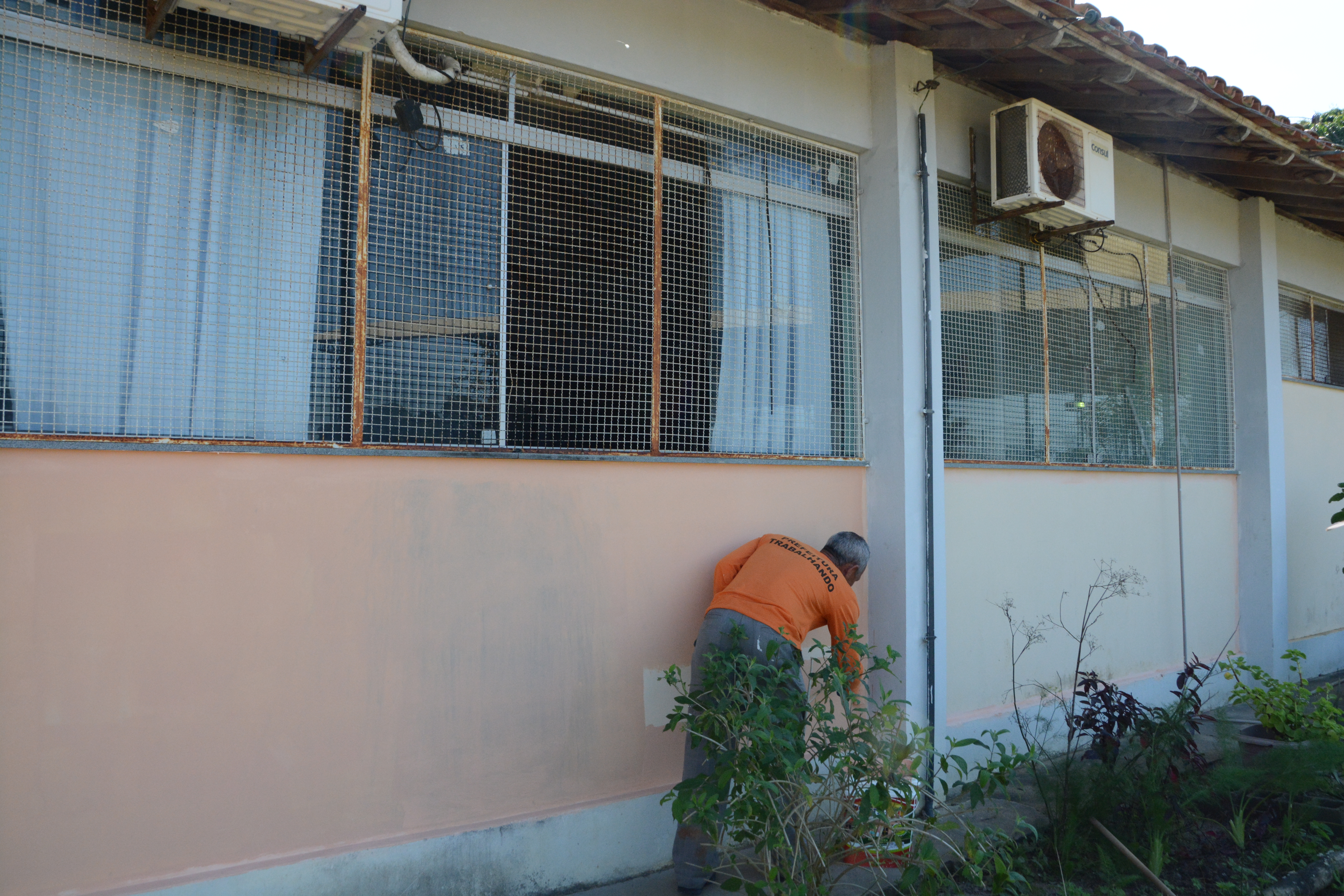 Prefeitura realiza reforma em Escolas da cidade e da zona rural