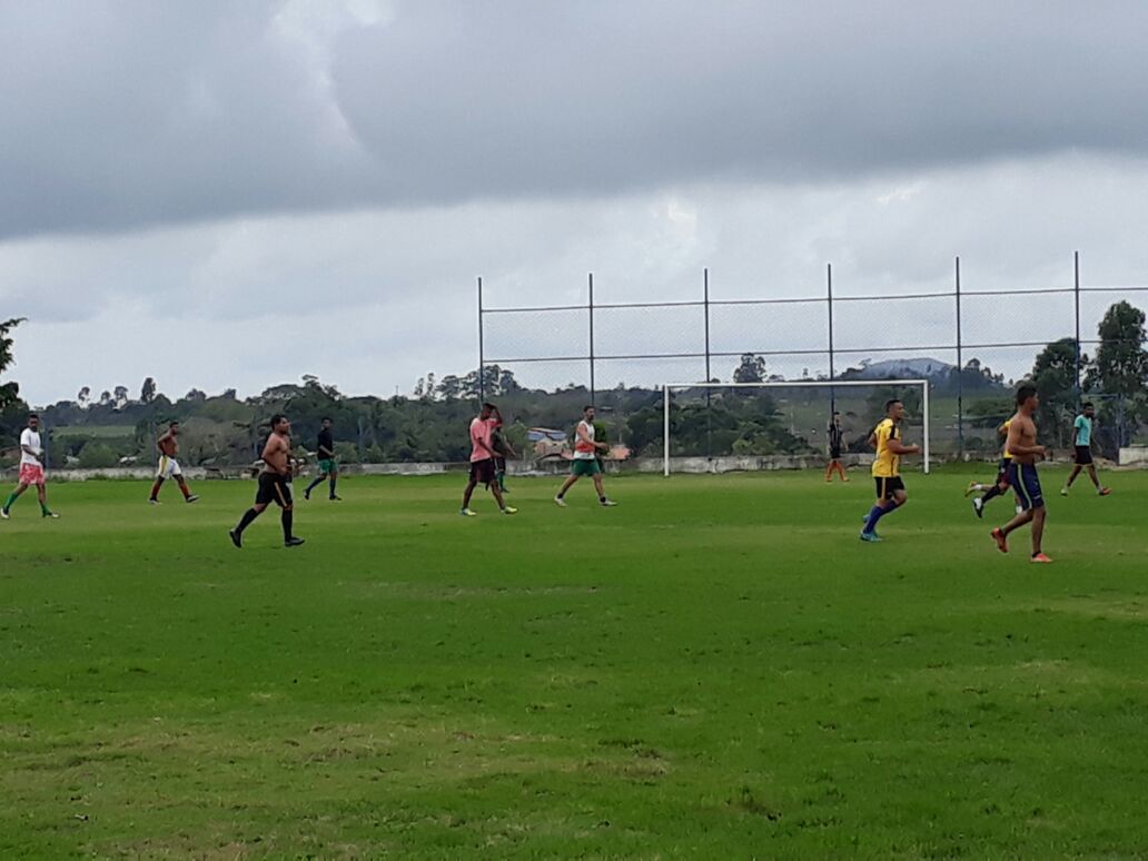 Esperança do Sobrado intensifica treinamento para fazer bonito diante do Santo Antonio e provar que não é a Zebra da competição