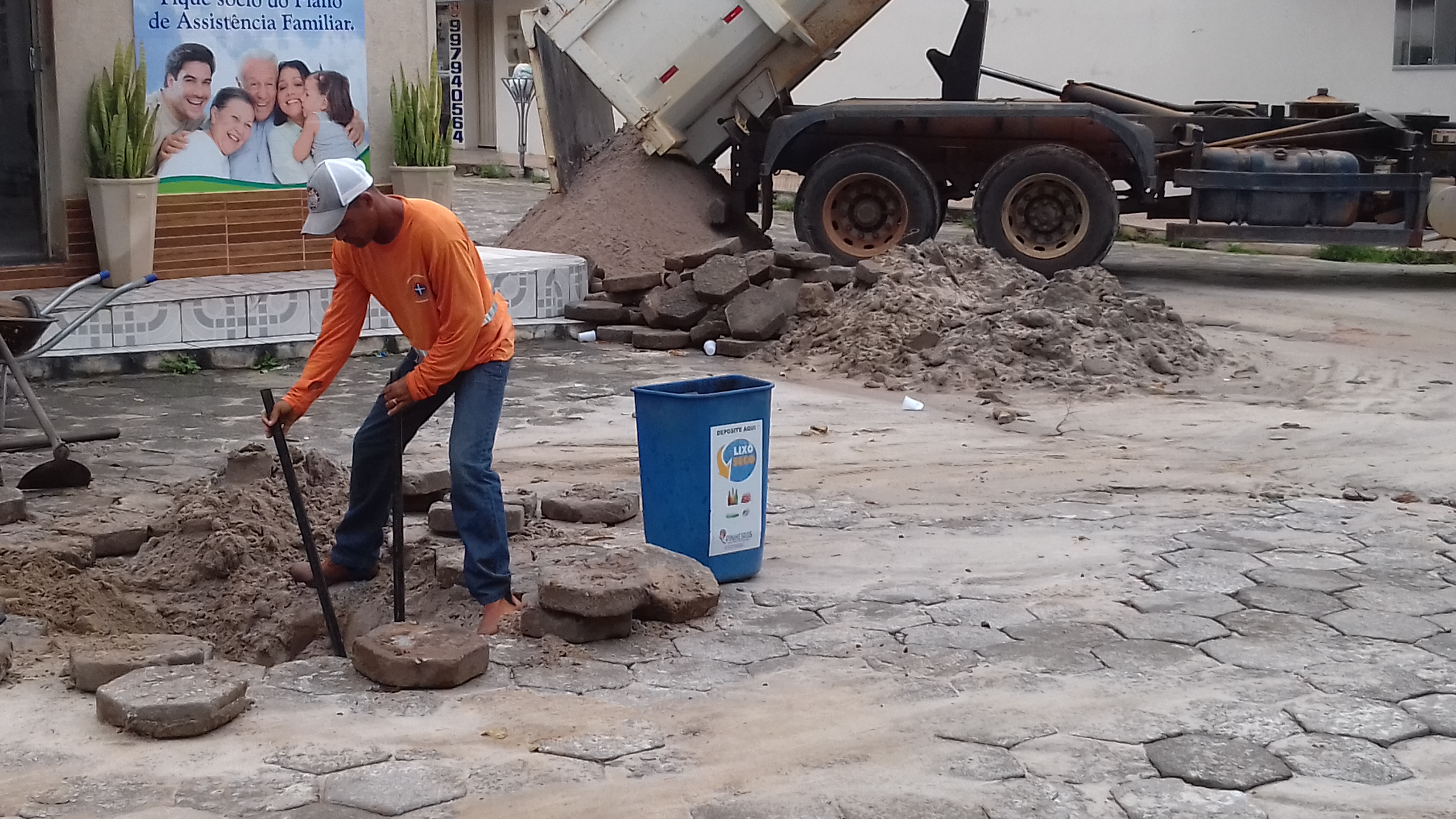 Prefeitura de Pinheiros realiza “Operação Tapa Buracos”