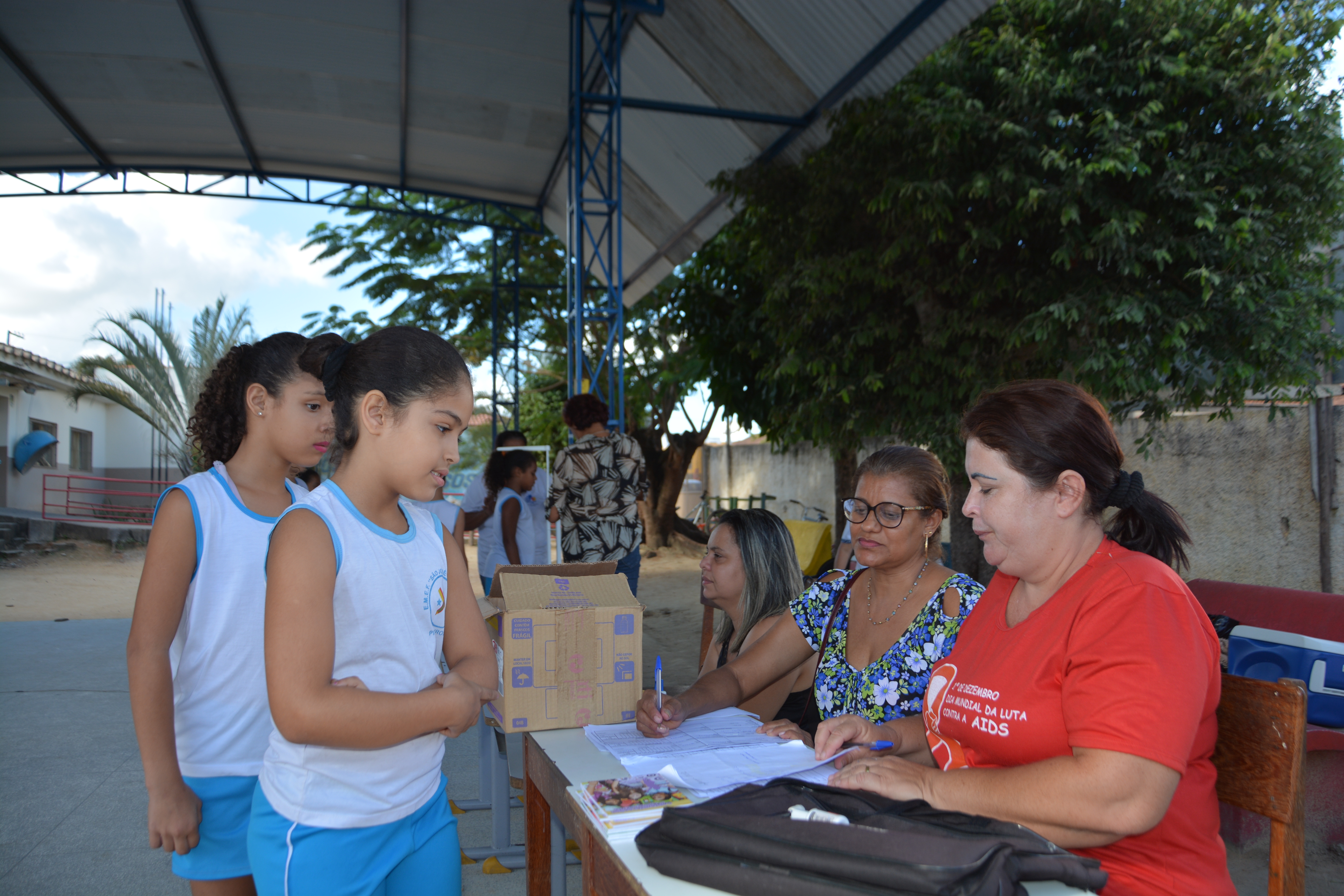 Jornada da Saúde atende 500 alunos da Rede Municipal de Ensino em Pinheiros