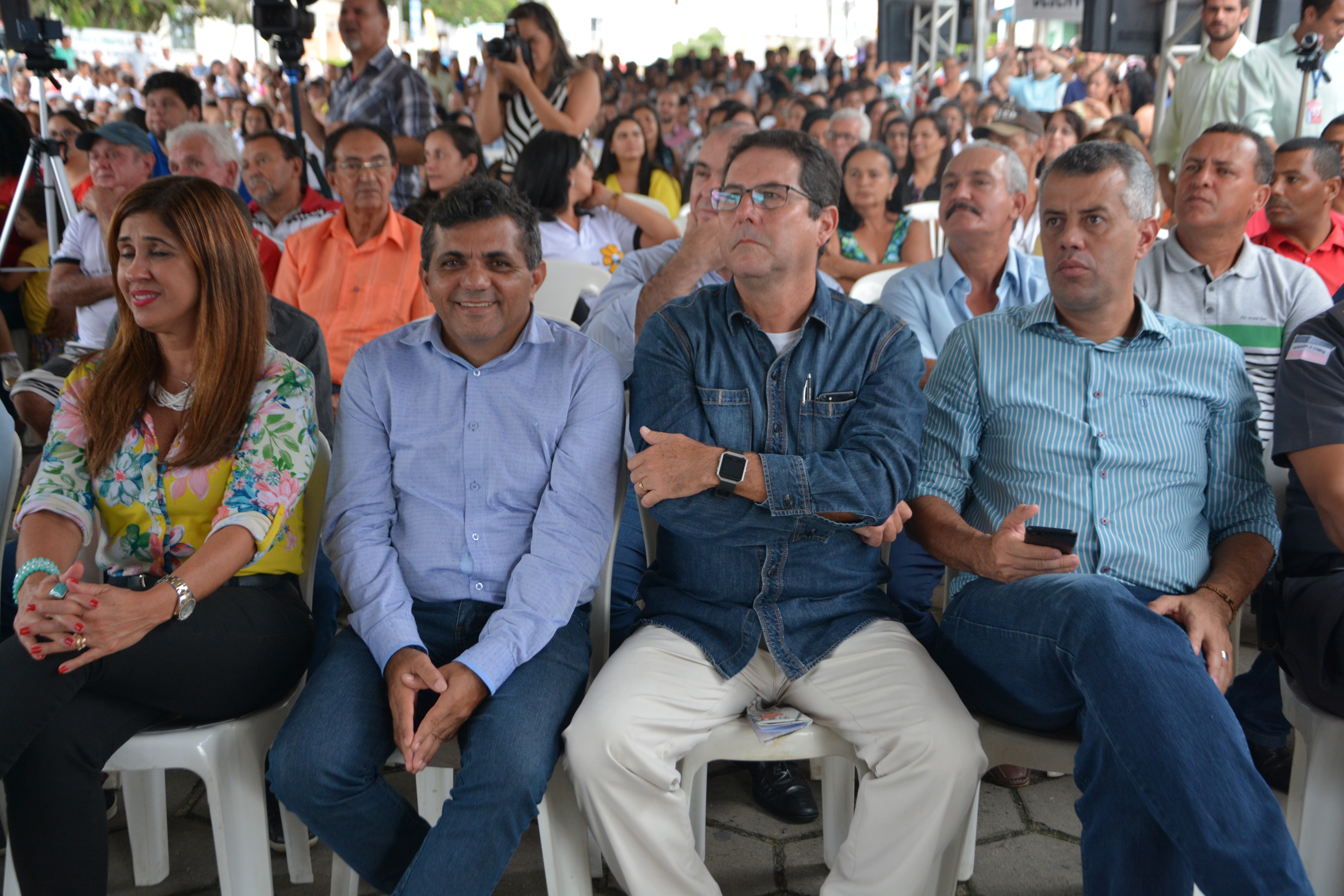 Arnóbio Pinheiro participa de Ordem de Serviço com Paulo Hartung em Montanha