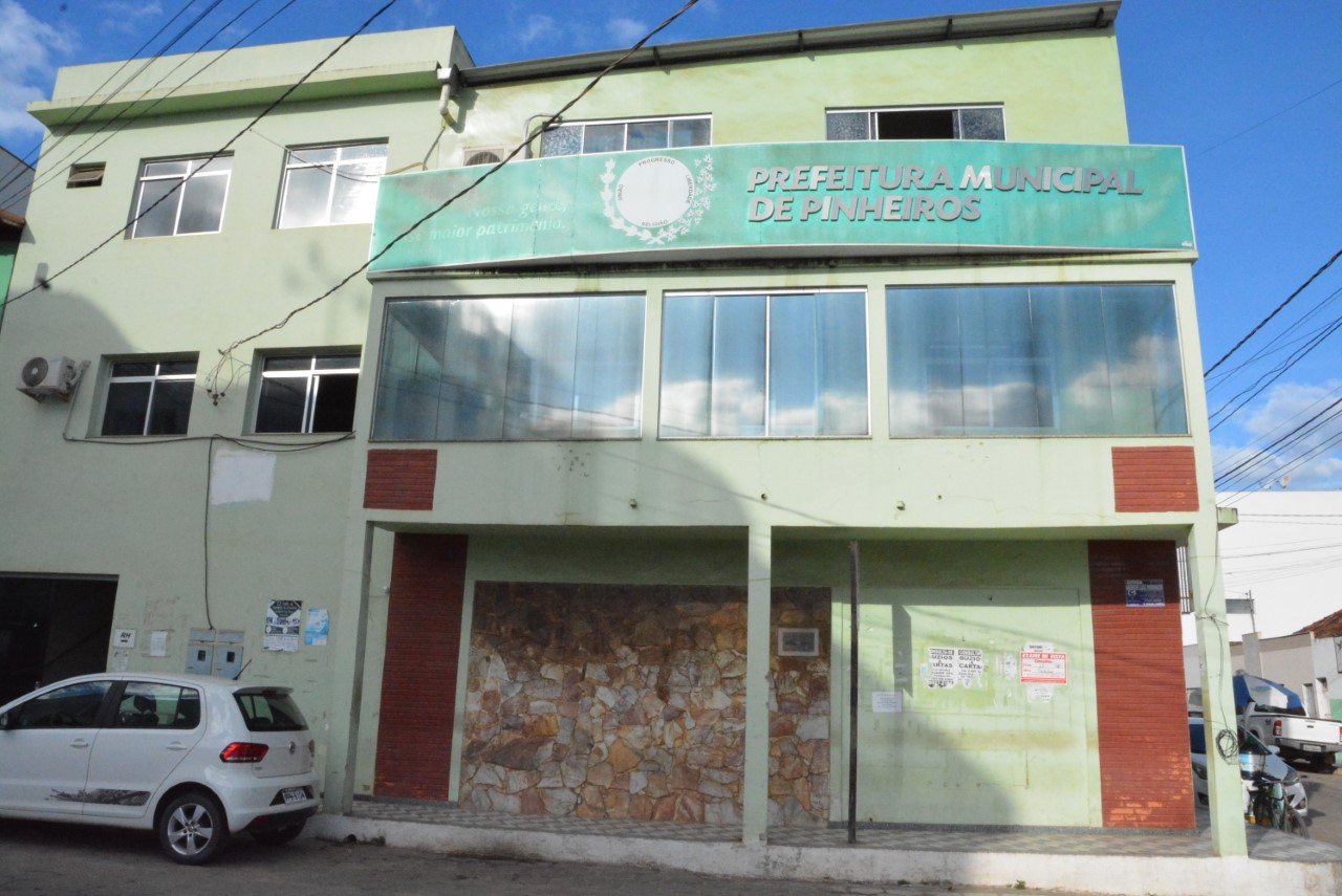 Prefeitura de Pinheiros convoca servidores a apresentarem Declaração de Bens e Valores