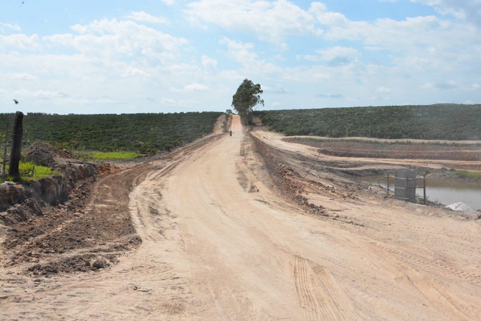 Mais uma grande barragem concluída em Pinheiros