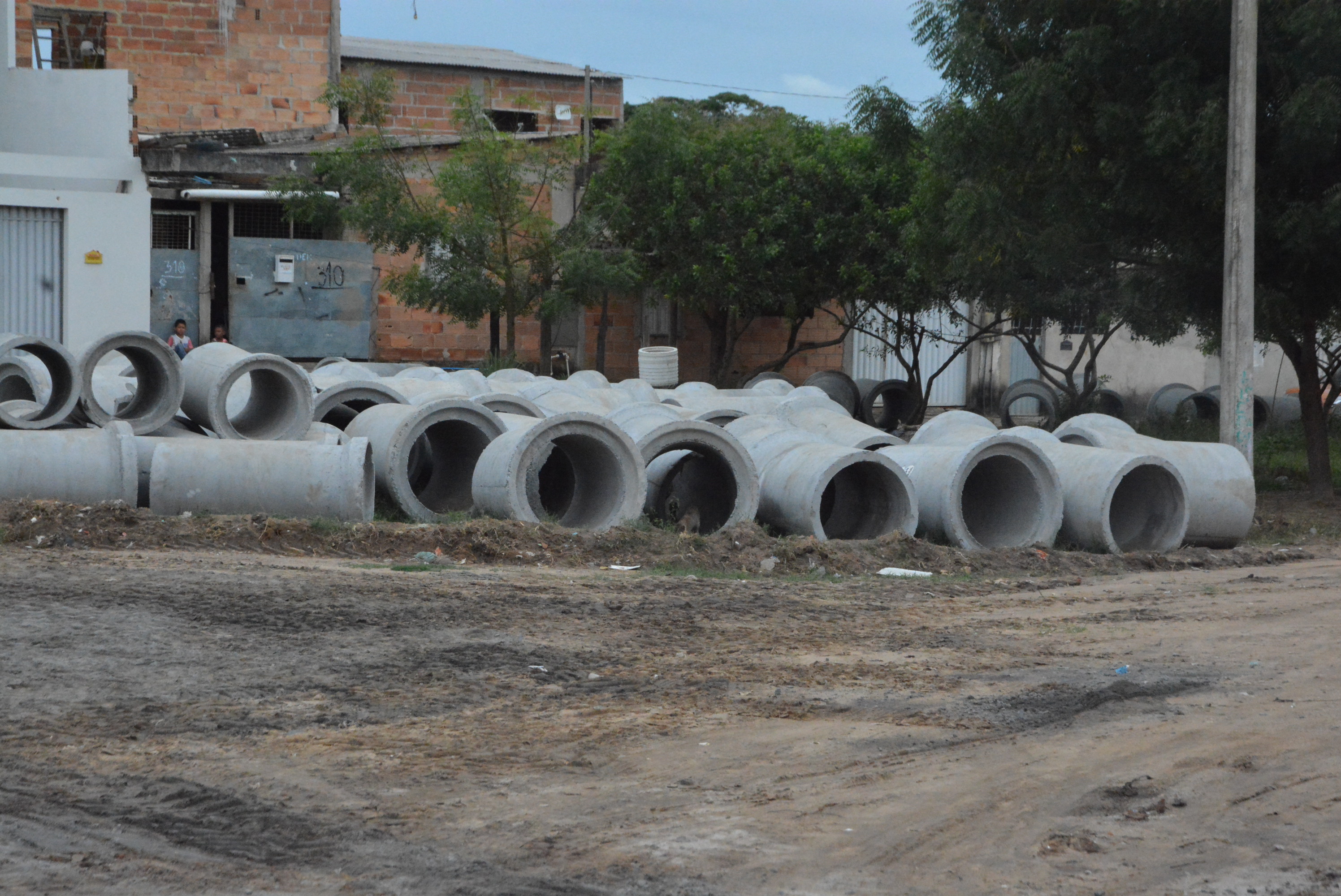 Obras de calçamento no Galiléia estão a todo vapor