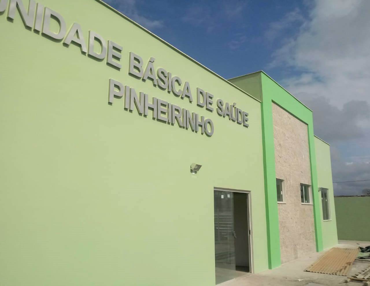 Moderna, ampla e climatizada, UBS do Pinheirinho recebe ajustes finais para ser entregue à população