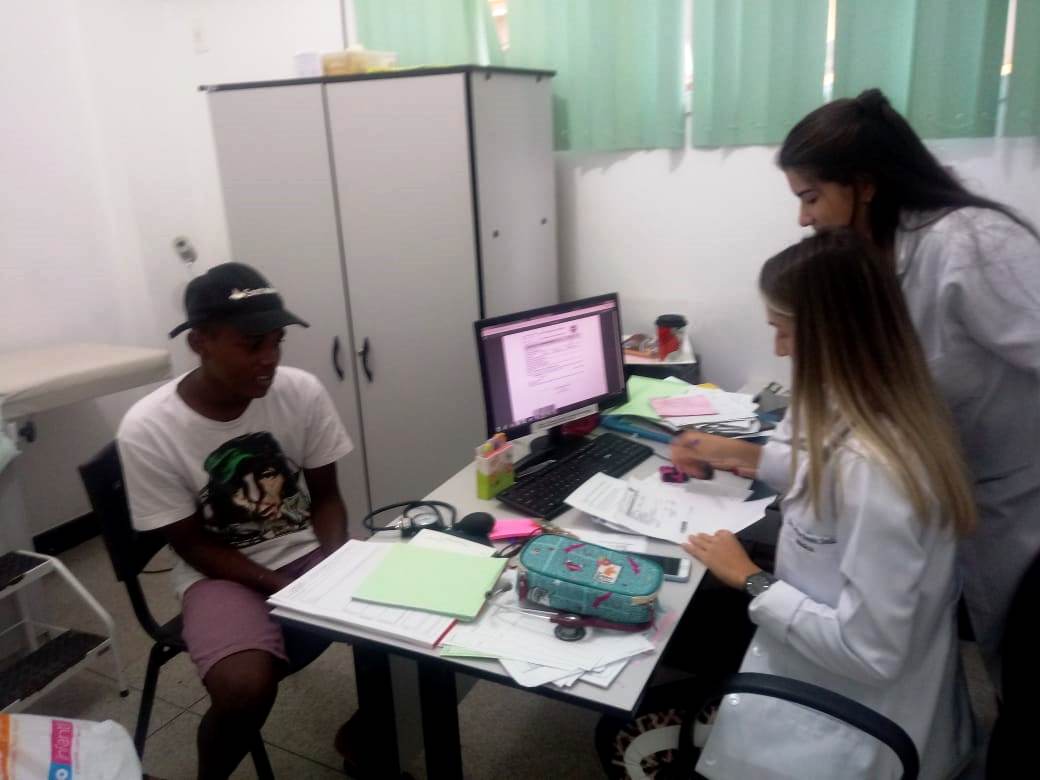 Município disponibiliza 25 médicos para atendimento ao público
