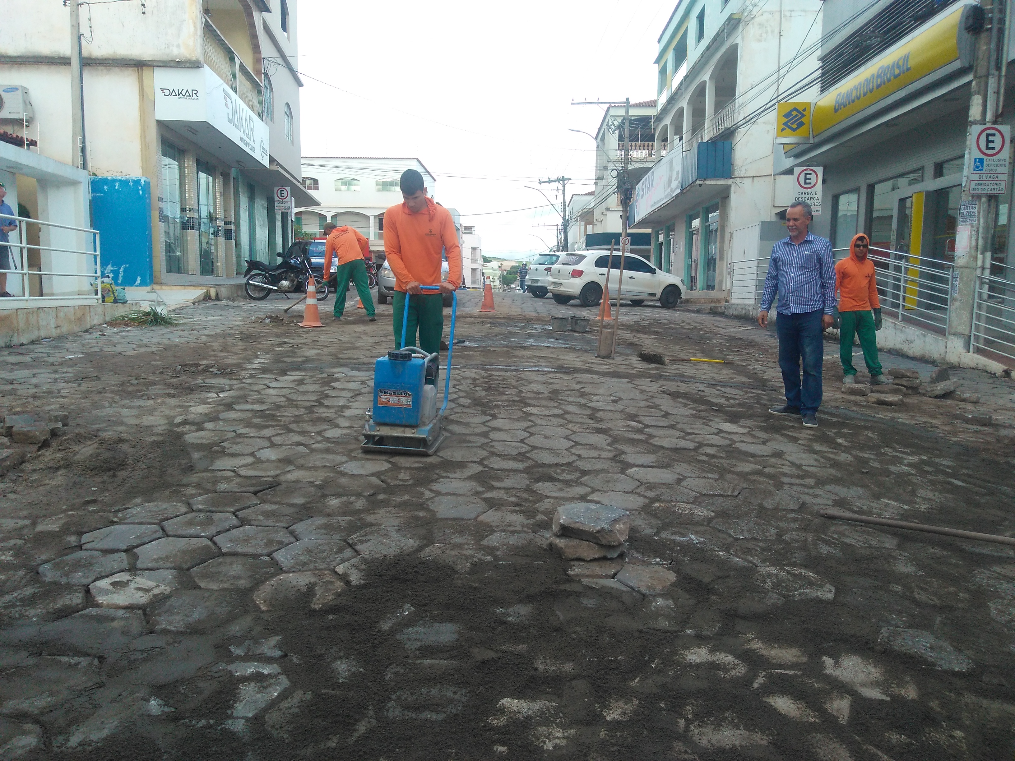 VIGILÂNCIA AMBIENTAL REALIZA AÇÃO CONJUNTA NO COMBATE AO MOSQUITO AEDES AEGYPTI